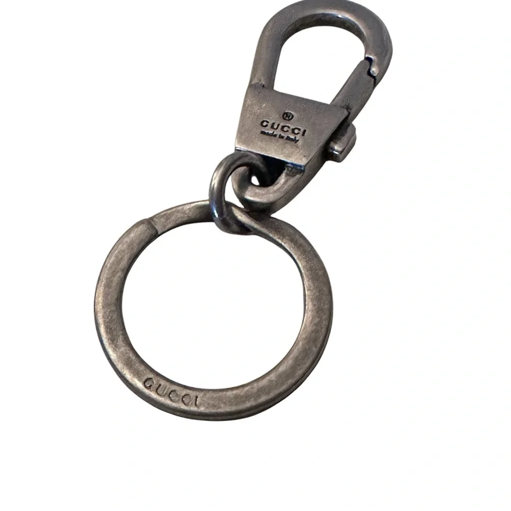 Gucci Metallic Silver Keyring Keychain - Picture 4 of 4